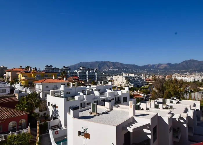 With Mountain Views Close To And Castle Apartment *