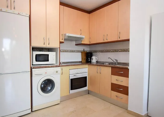 With Mountain Views Close To And Castle Apartment